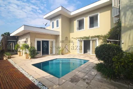 Sobrado com 3 Quartos à venda, 750m² no Jardim Guedala, São Paulo