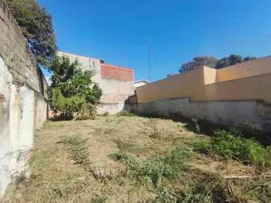 Lote/Terreno à venda, 300m² no Brasil, Itu