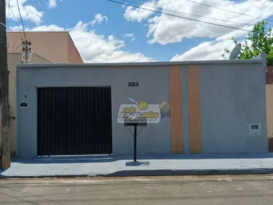 Casa com 3 Quartos à venda, 114m² no Conjunto José Vallim de Melo, Uberaba