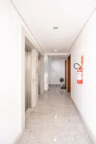 Sala Comercial para alugar, 31m² no Petrópolis, Porto Alegre