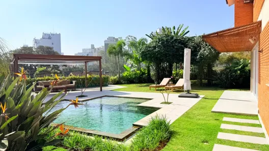 Sobrado com 4 Quartos à venda, 739m² no Real Parque, São Paulo