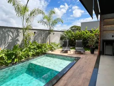 Casa de Condomínio com 4 Quartos à venda, 230m² no Jardins Capri, Senador Canedo