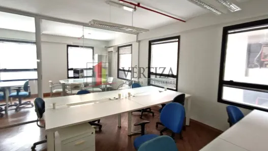 Sala Comercial à venda, 76m² no Vila Olímpia, São Paulo