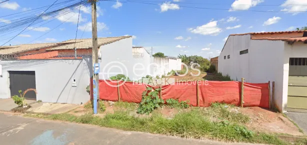 Lote/Terreno à venda, 465m² no Jardim Canaã, Uberlândia