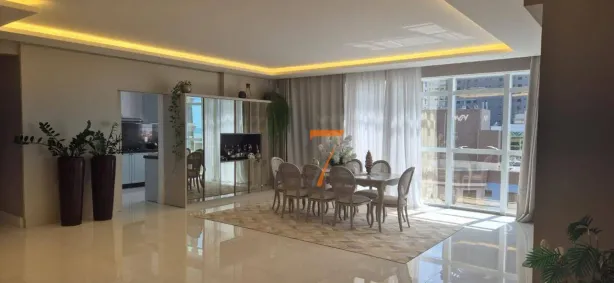 Apartamento com 4 Quartos à venda, 280m² no Meia Praia, Itapema