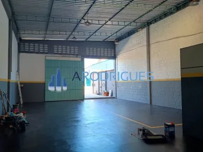 Ponto Comercial à venda, 260m² no Centro, Camaçari