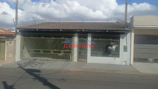 Casa com 3 Quartos à venda, 207m² no Jardim Ipanema, São Carlos