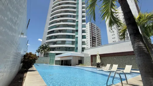 Apartamento com 4 Quartos para alugar, 187m² no Noivos, Teresina