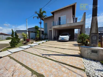Casa de Condomínio com 5 Quartos à venda, 200m² no Centro, Peruíbe