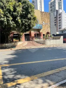 com 8 Quartos para venda ou aluguel, 1334m² no Chácara Santo Antônio (Zona Sul), São Paulo