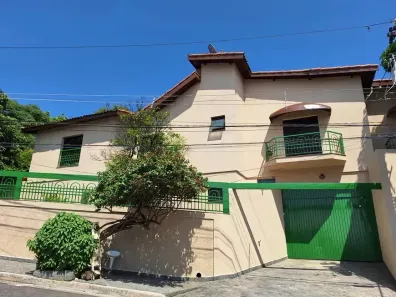Sobrado com 5 Quartos à venda, 353m² no Cidade São Francisco, São Paulo