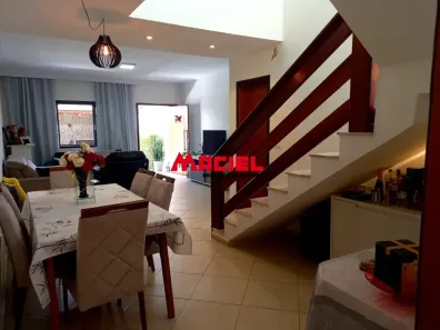 Sobrado com 2 Quartos à venda, 170m² no Jardim Califórnia, Jacareí