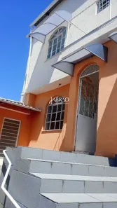 Casa com 2 Quartos para alugar, 90m² no Centro, Barbacena