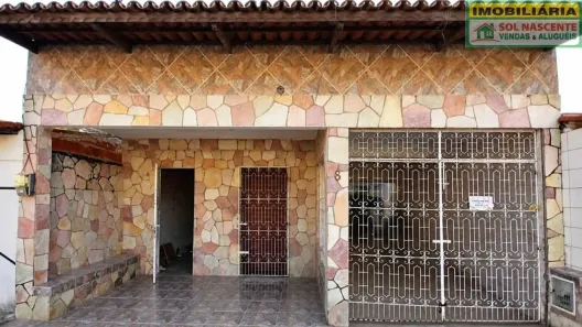 Casa com 3 Quartos para alugar, 155m² no Jardim das Oliveiras, Fortaleza