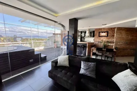 Cobertura com 2 Quartos para alugar, 160m² no Itacorubi, Florianópolis