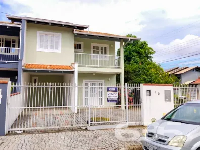 Sobrado com 3 Quartos à venda, 175m² no Saguaçu, Joinville