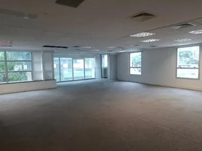 Sala Comercial para alugar, 166m² no Itaim Bibi, São Paulo