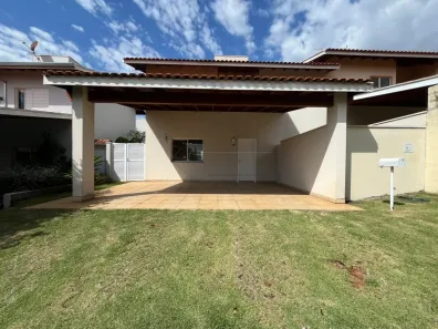 Casa de Condomínio com 3 Quartos para alugar, 140m² no Jardim do Lago, Limeira
