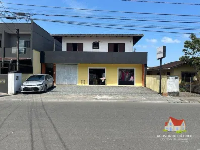 Sobrado com 3 Quartos à venda, 260m² no Aventureiro, Joinville