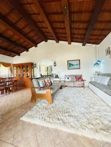 Fazenda/Sítio com 4 Quartos à venda, 400m² no Chácaras Condomínio Recanto Pássaros II, Jacareí