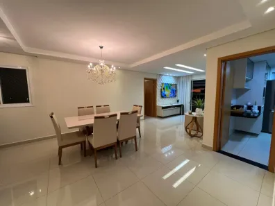 Apartamento com 3 Quartos à venda, 116m² no Santa Mônica, Uberlândia