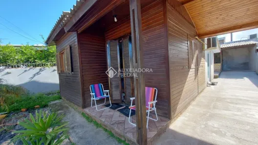 Casa com 2 Quartos à venda, 50m² no Jardim dos Lagos, Guaíba