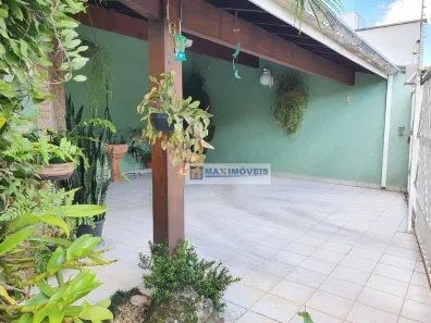 Casa com 3 Quartos à venda, 141m² no Vila Helena, Atibaia