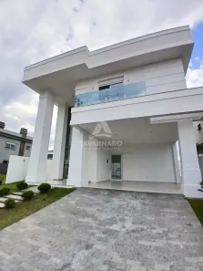 Casa de Condomínio com 4 Quartos para alugar, 210m² no Jardim Carvalho, Ponta Grossa