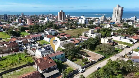 Sobrado com 3 Quartos à venda, 139m² no Itapema do Norte, Itapoá