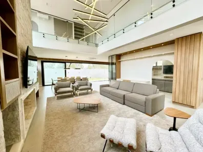 Casa de Condomínio com 5 Quartos à venda, 381m² no Camobi, Santa Maria