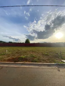 Lote/Terreno à venda, 250m² no Residencial Ipanema, Anápolis