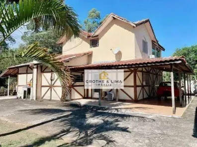 Fazenda/Sítio com 3 Quartos à venda, 150m² no Vila São Geraldo, São José dos Campos