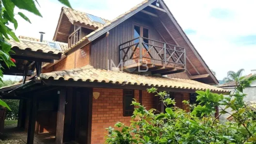 Casa com 3 Quartos à venda, 157m² no Rio Tavares, Florianópolis