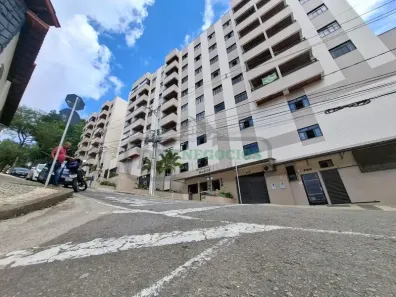 Apartamento com 2 Quartos à venda, 60m² no Granbery, Juiz de Fora