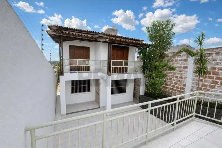 Casa com 4 Quartos para alugar, 267m² no Parque Verde, Alagoinhas