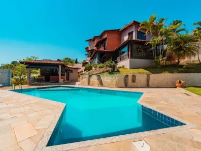 Casa de Condomínio com 4 Quartos para alugar, 544m² no Alpes dos Araçás (Jordanésia), Cajamar