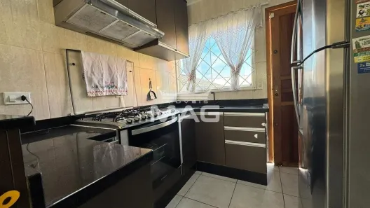 Sobrado com 3 Quartos à venda, 98m² no Santa Terezinha, Colombo