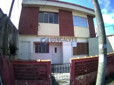 Sobrado com 2 Quartos à venda, 200m² no Jardim do Estádio, Santo André