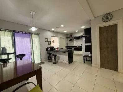 Sobrado com 3 Quartos à venda, 117m² no Jardim Amália, Caçapava