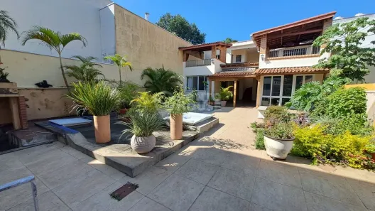 Sobrado com 3 Quartos à venda, 387m² no Saúde, São Paulo
