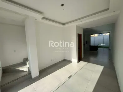 Casa com 3 Quartos à venda, 100m² no Novo Mundo, Uberlândia