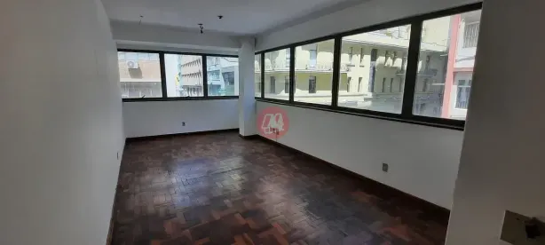 Sala Comercial para alugar, 28m² no Centro Histórico, Porto Alegre