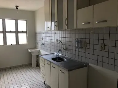 Apartamento com 3 Quartos para alugar, 70m² no Vila Aeroporto Bauru, Bauru