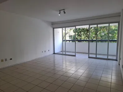 Apartamento com 3 Quartos para alugar, 135m² no Aflitos, Recife