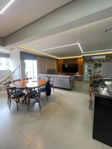 Cobertura com 4 Quartos à venda, 228m² no Zona 07, Maringá