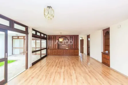 Casa com 4 Quartos para alugar, 319m² no Batel, Curitiba