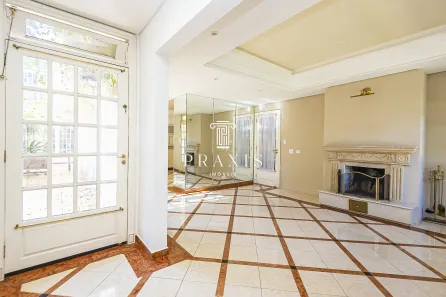 Casa com 4 Quartos à venda, 471m² no Ahú, Curitiba