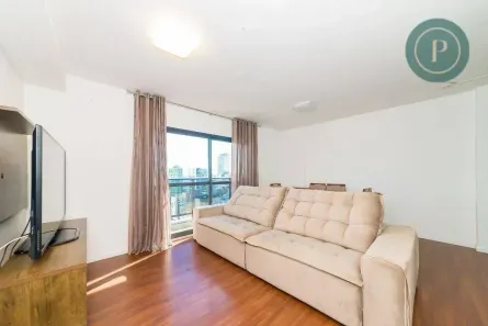 Apartamento com 2 Quartos para alugar, 66m² no Centro, Curitiba