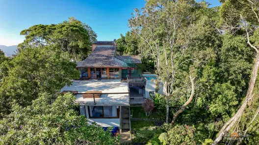 Casa com 4 Quartos à venda, 242m² no Toninhas, Ubatuba