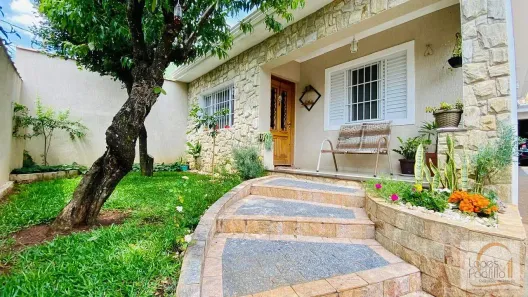 Casa com 2 Quartos à venda, 185m² no Atibaia Jardim, Atibaia